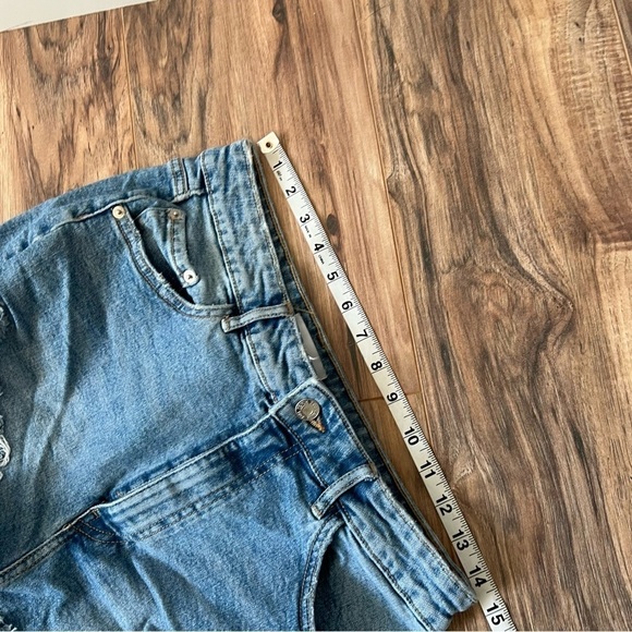 Zara High Rise Denim Shorts - Picture 6 of 13